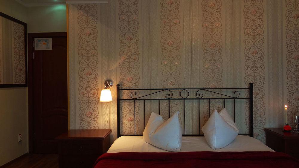Hotel Ss Residence Unirii Букурещ Екстериор снимка