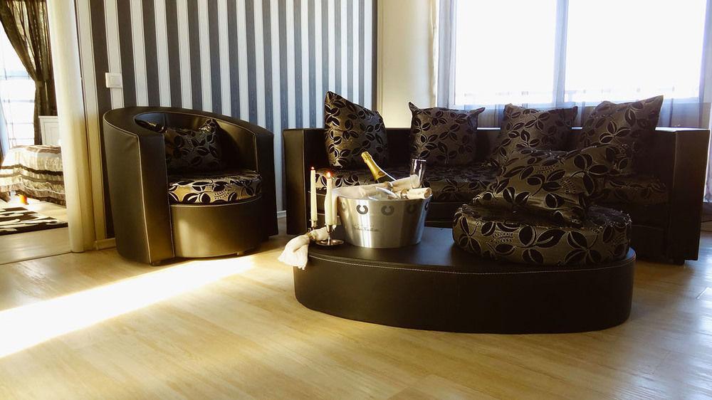 Hotel Ss Residence Unirii Букурещ Екстериор снимка