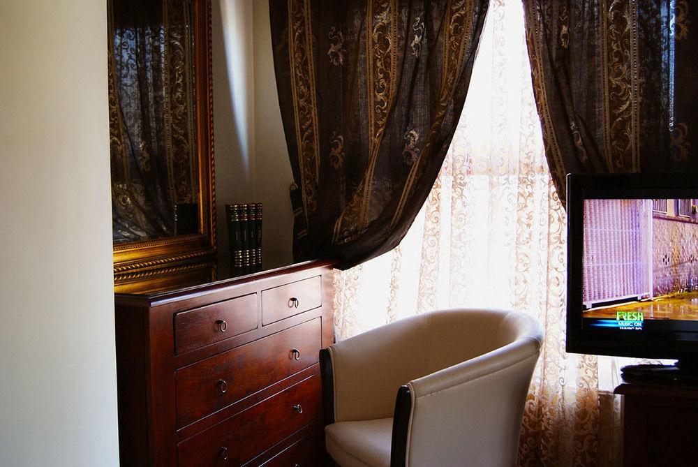Hotel Ss Residence Unirii Букурещ Екстериор снимка