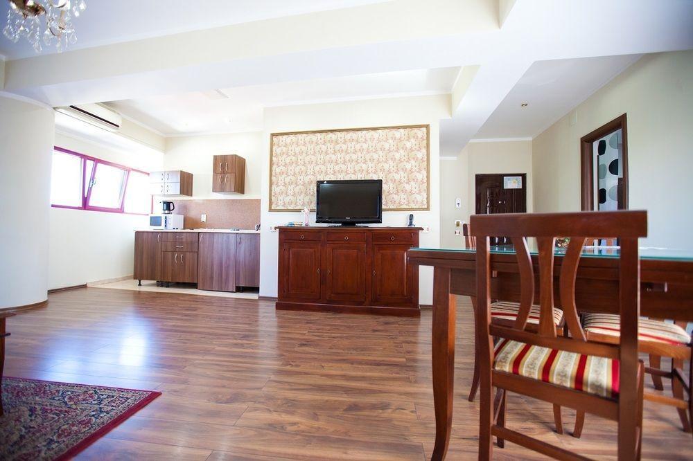 Hotel Ss Residence Unirii Букурещ Екстериор снимка