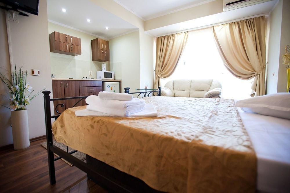 Hotel Ss Residence Unirii Букурещ Екстериор снимка